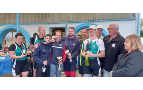 Course de barques à deux rameurs 2023 : une journée de passion et de convivialité sous le soleil